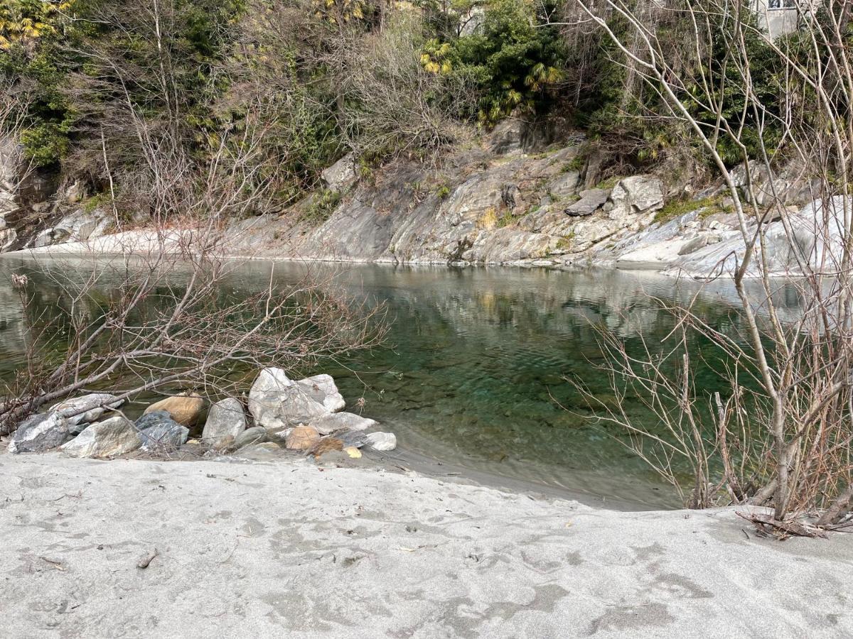 Blue River Лозоне Екстер'єр фото